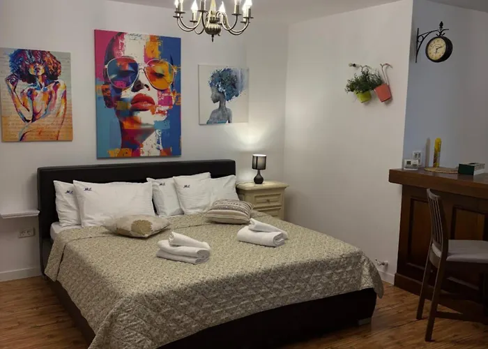 ホームステイ Marsali コンスタンツァ